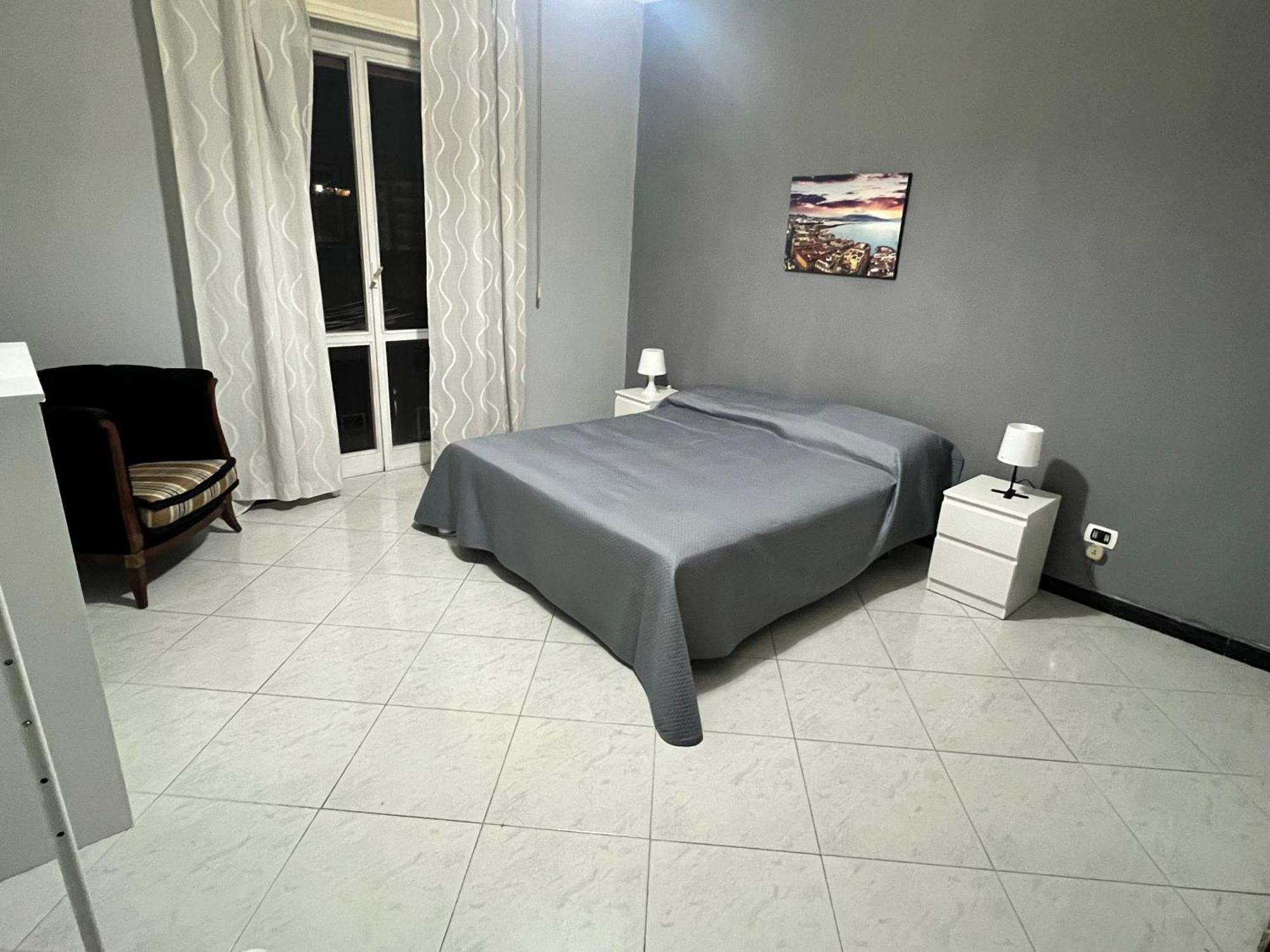 Napoli Rooms エクステリア 写真